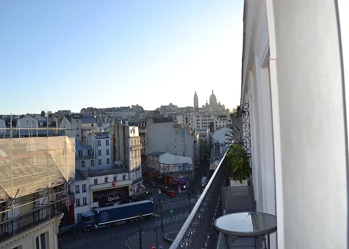 Moulin Rouge Ii Appartement *